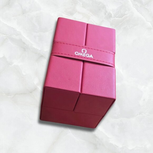 Omega Travel Watch Case - Picture 3 of 10